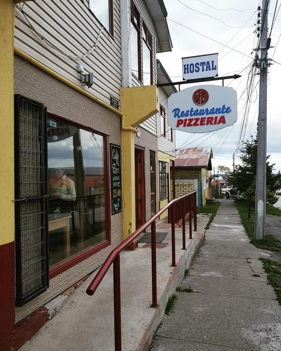 Hostal Alcazar Puerto Natales Eksteriør bilde