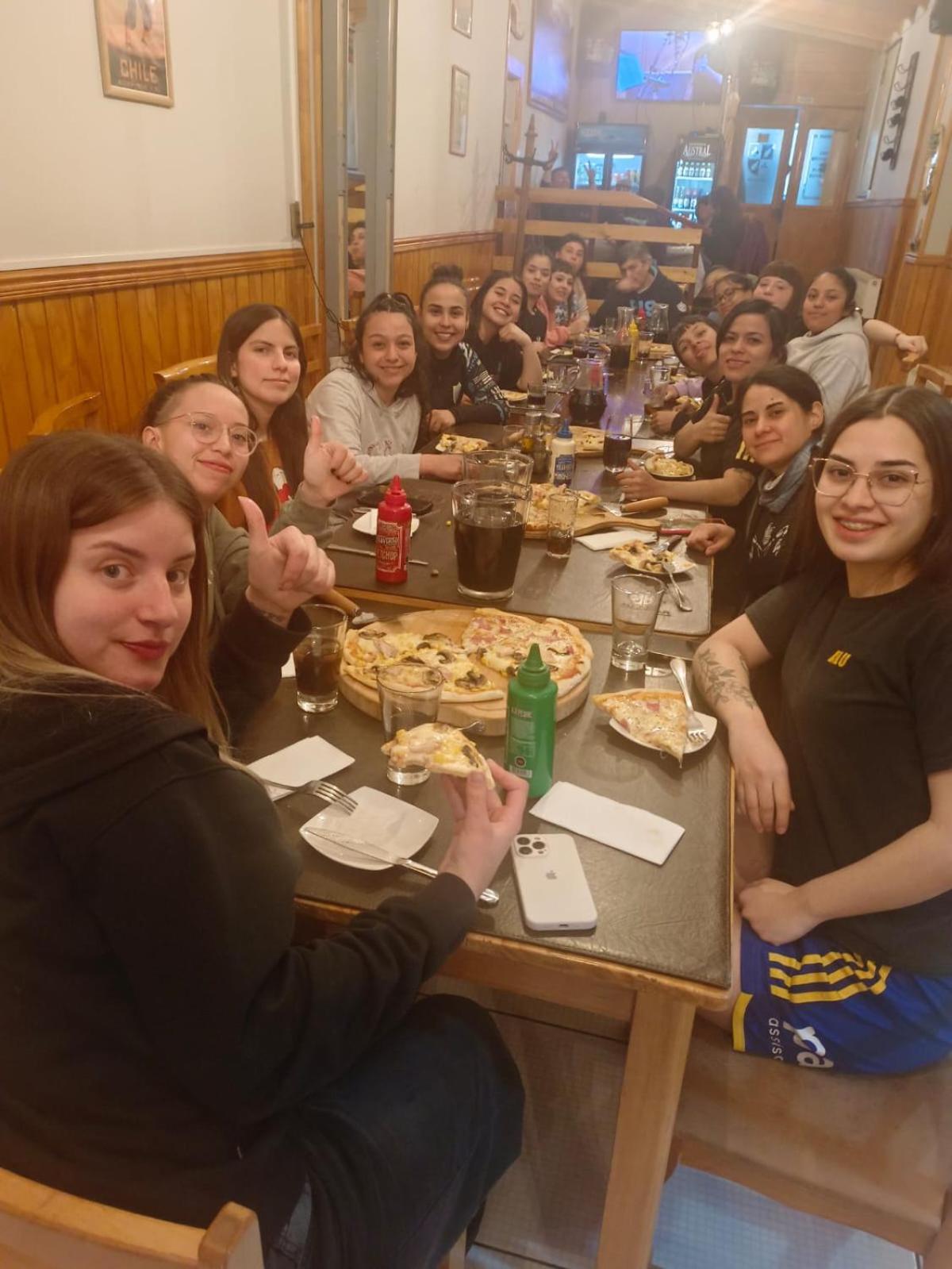 Hostal Alcazar Puerto Natales Eksteriør bilde